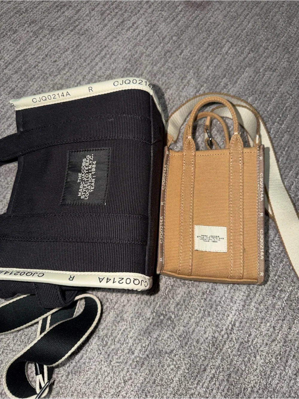 Marc Jacobs Totes set - Picture 5 of 7